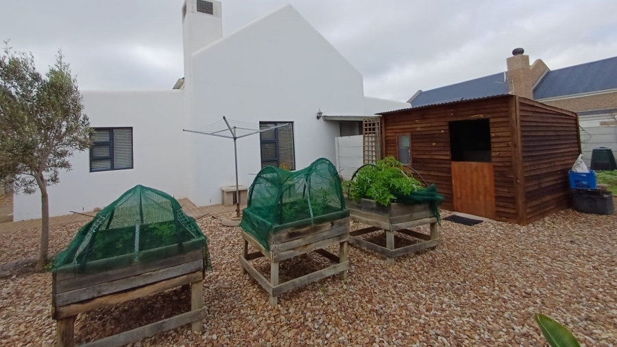 3 Bedroom Property for Sale in Britannia Bay Western Cape